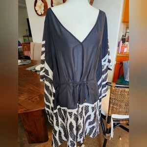 Designer Vix Paula Hermanny Black White Swim Coverup Dress